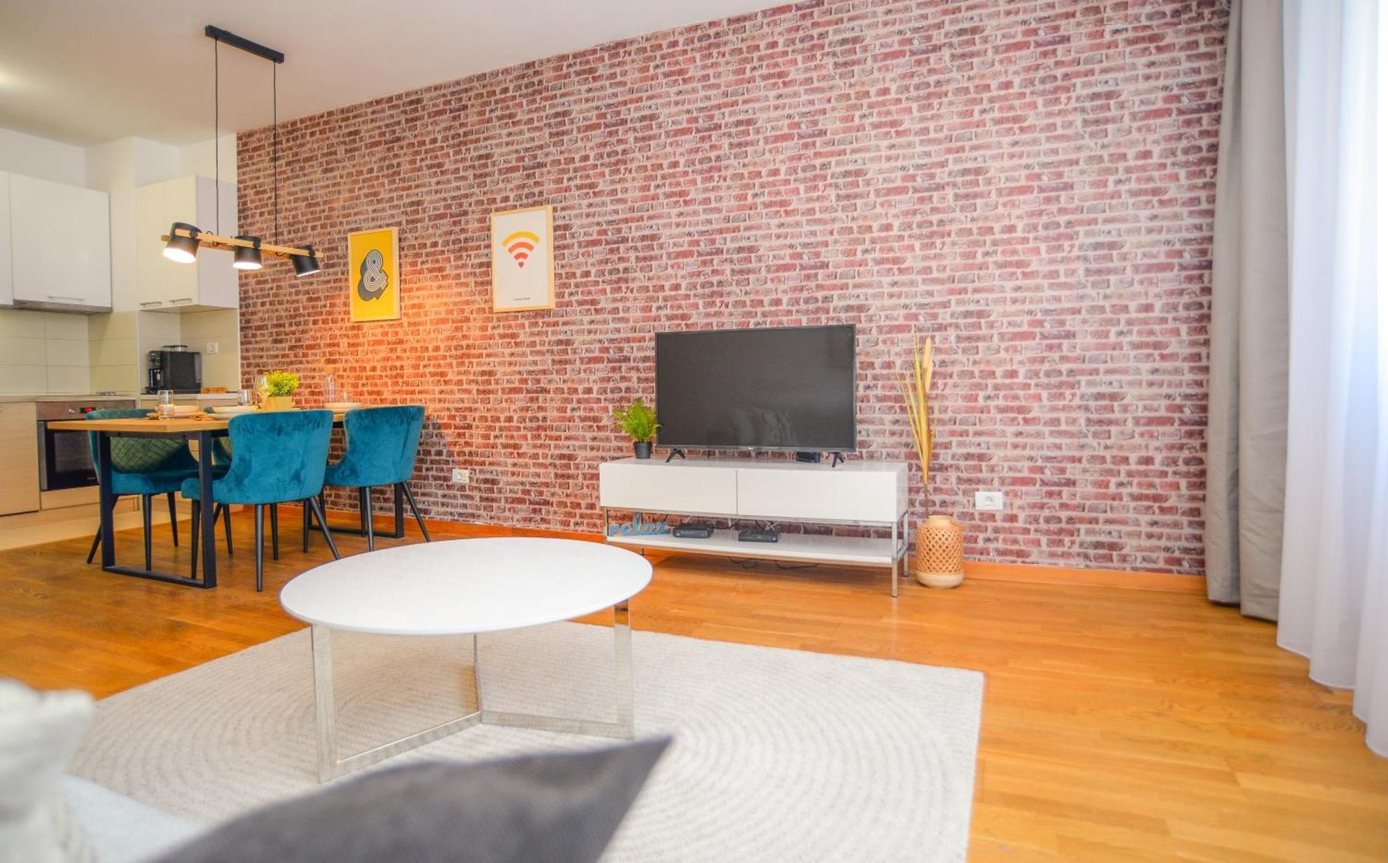 Lovely Apartment At City Quart 포드고리차 외부 사진